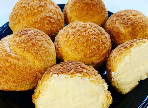 Une photo de Petit choux mousseline vanille