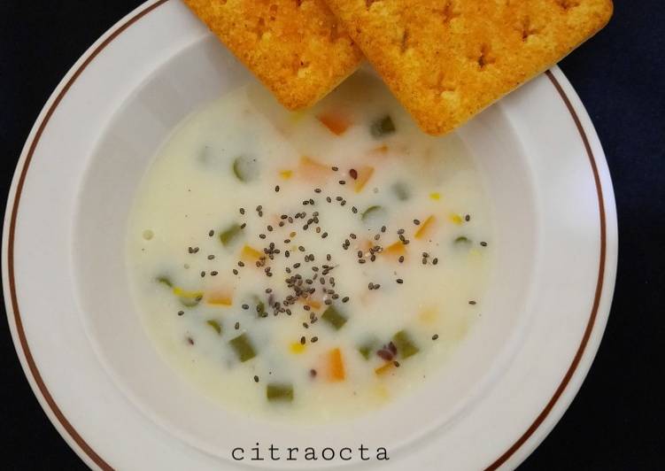 Bagaimana Menyiapkan Cream Soup with Malkist Abon (Simple n Yummy) ala anakKos 😋, Menggugah Selera