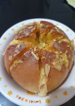 Foto resep Garlic cheese bread (roti bawang putih) ala2 emak2 lainnya