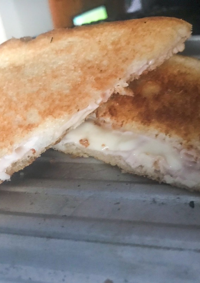 Una foto de Sándwich en la sartén