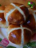 Hot cross buns