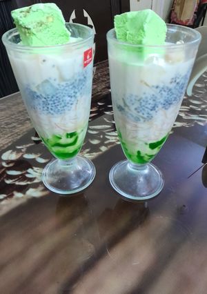A picture of PISTACHIO (pista) Faluda.