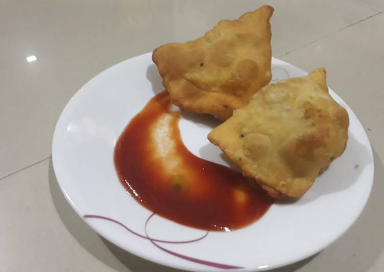 Easiest Way to Prepare Super Quick Homemade Cheesey aloo samosa