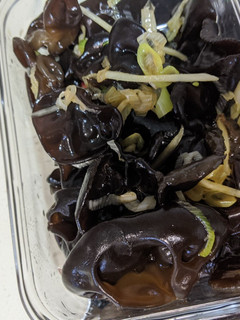 涼拌黑木耳 的食譜成品照片