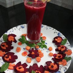 A picture of Beet carrot jouice.