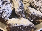 Una foto de dulces de frijol