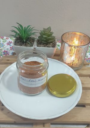 A picture of Peri peri masala.