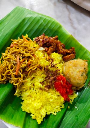 Foto resep Nasi Kuning Ricecooker (Vegan)
