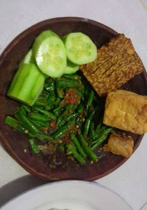 Foto resep Sambal Pencok Kacang Panjang