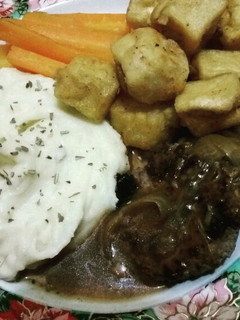 Foto resep Beef Patty Steak with Mashed Potato