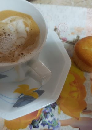 A picture of Frothy coffee.
