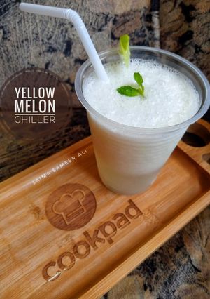 A picture of Yellow melon chiller.