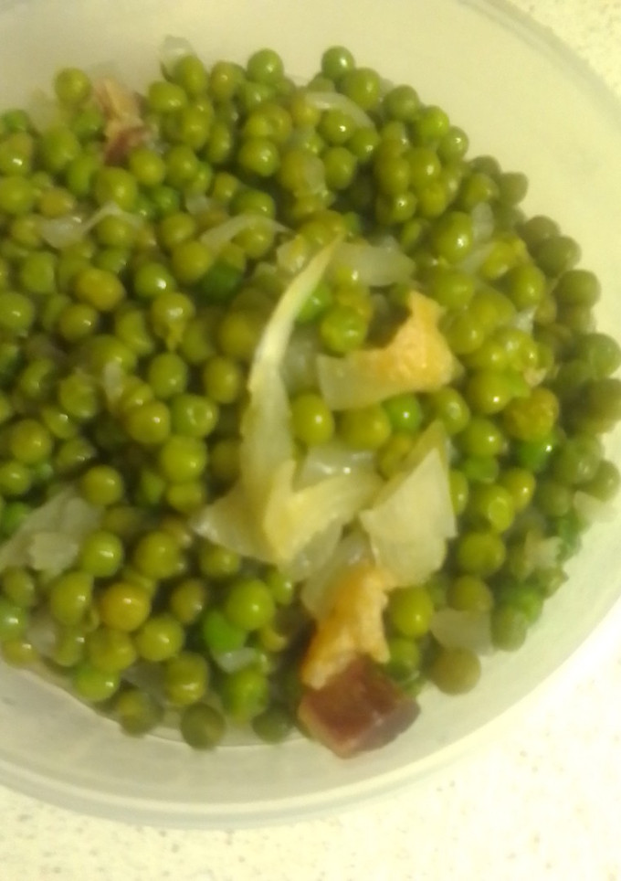 Una foto de Guisantes con jamón