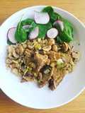 Salada de Quinoa com Seitan e Cogumelos