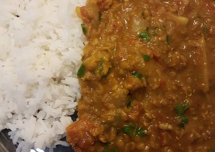 Tasty And Delicious of Masoor Dahl (Red Lentil Curry) with Rice