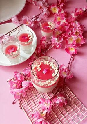 A picture of SEMOLINA ROSE MILK PUDDING/MAHALABIA.