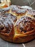Torta delle rose con gocce di cioccolato