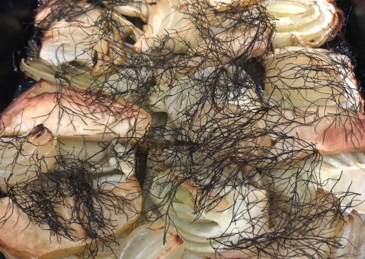 How to Make Super Quick Homemade Roasted Fennel, Apple and Onion