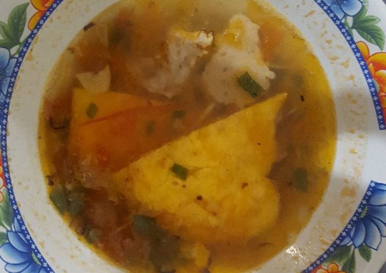 Rahasia Memasak Telur Kuah Tomat yang Enak