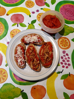 Una foto de Paté de pimientos asados con surimi