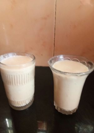 A picture of Chickoo Milk Shake.