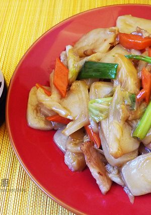 【源釀醬油】上海白菜炒年糕 的食譜成品照片