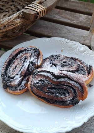 Sós-csokikrémes csiga recept fotója