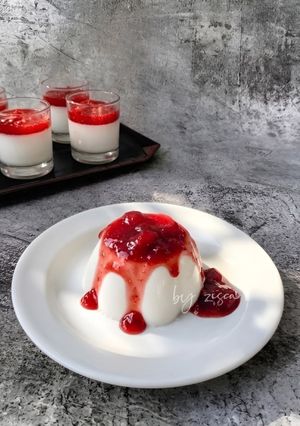 Foto resep Strawberry Panna Cotta
