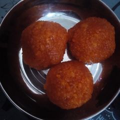 A picture of Motichur ladoo.