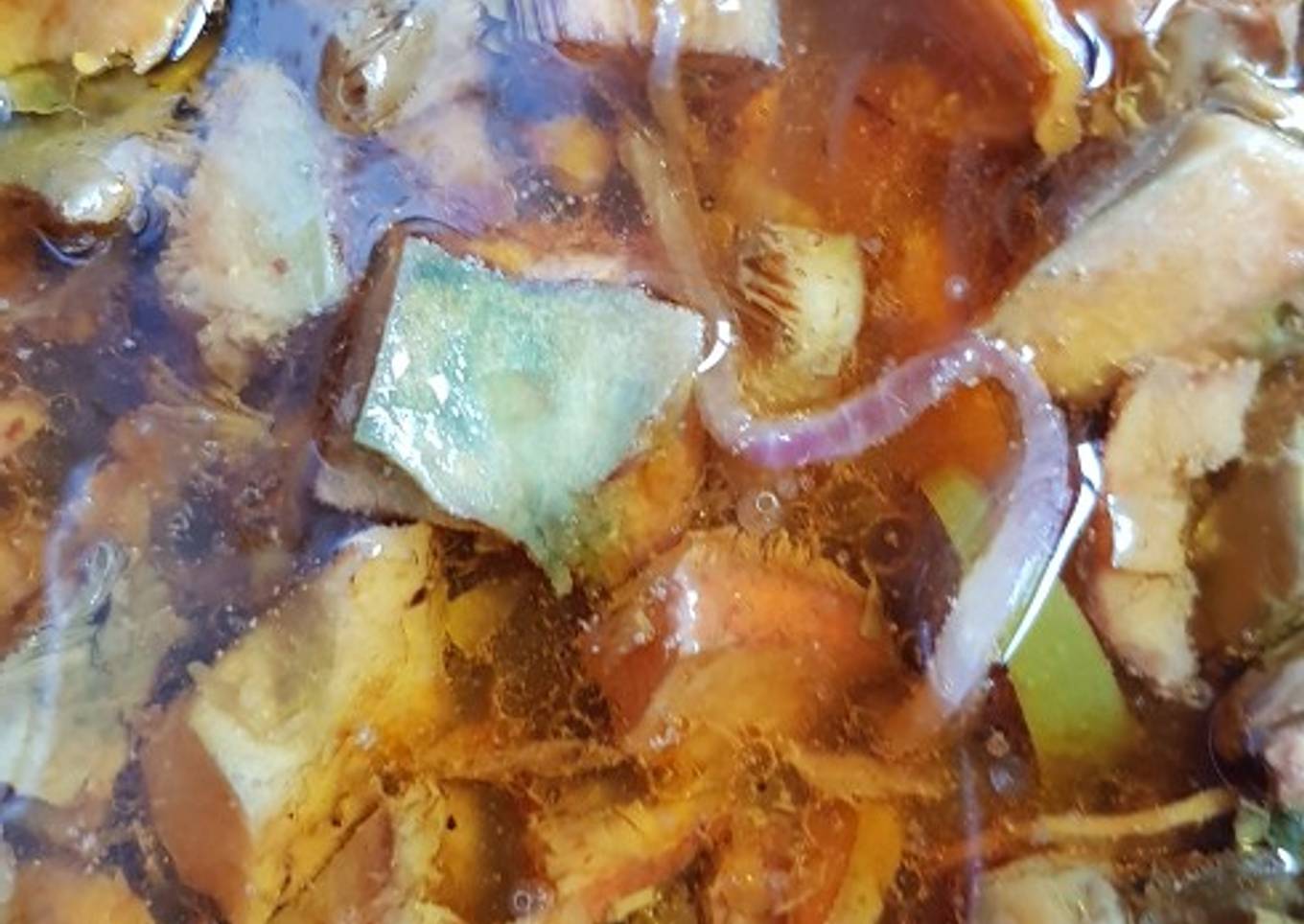 Hongos deliciosos en escabeche