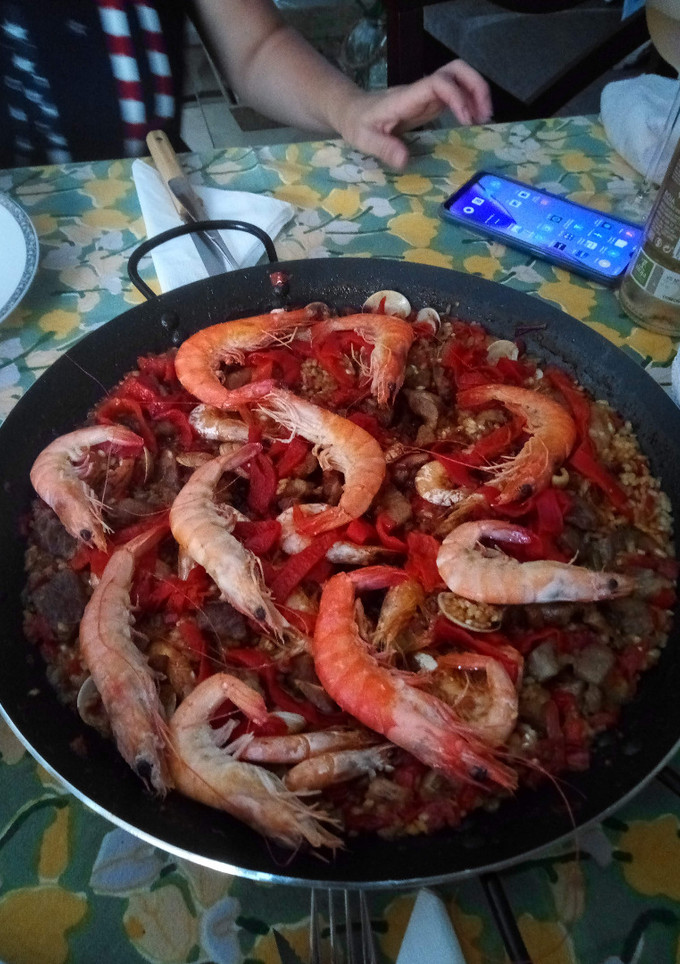 Una foto de Paella mixta
