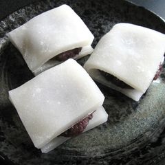 A picture of Soft Sweet Mochi made with ‘Shiratamako’ Flour.