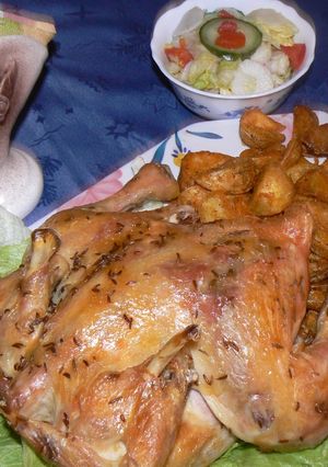 Tavaszi jégsaláta, fóliás csirke recept fotója