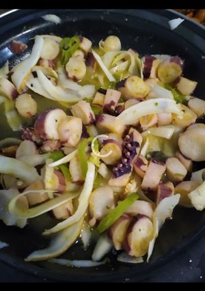 Una foto de Ceviche de pulpo al coco