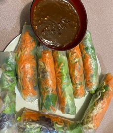 gỏi cuốn sốt bơ lạc