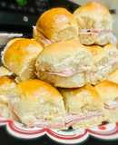 Chips o dinner rolls