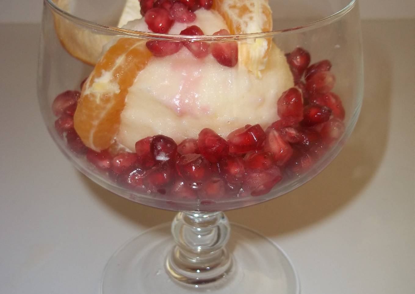 Sorbete de mandarina con granada<br />