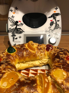 Una foto de Roscón de Reyes en Thermomix