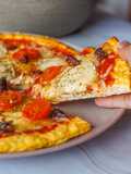 Pizza con base de pollo