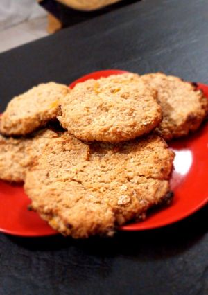 Una foto de Galletas de Avena, coco, miel y limón
