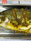 Pescado al horno marinado a la moruna