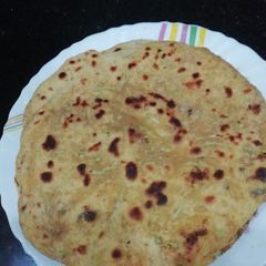 A picture of Lauki Thepla.