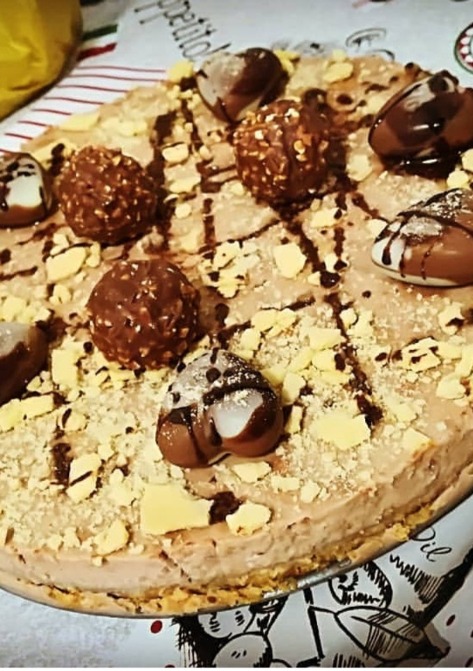 Una foto de Tarta de Ferrero Rocher