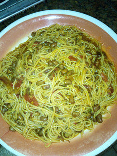 A picture of Jallop Spagetti wit beans.