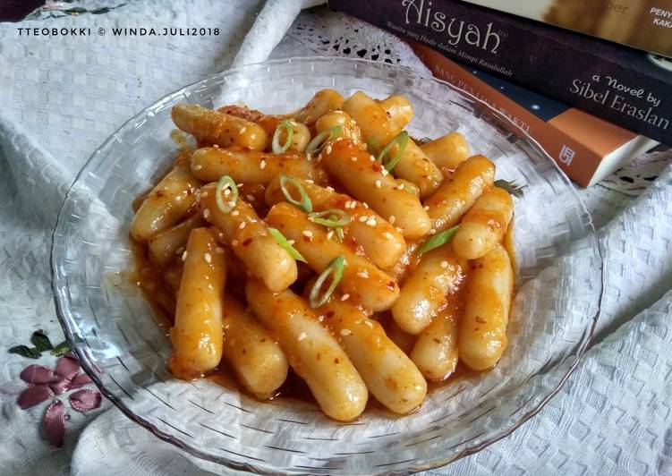 Bagaimana Membuat Tteokbokki yang Bikin Ngiler