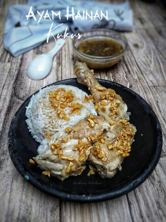 Langkah Gampang Menyiapkan Resep  Ayam Hainan Kukus yang Enak Banget, Bisa Manjain Lidah