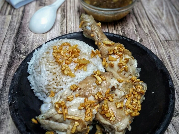 Langkah Gampang Menyiapkan Resep  Ayam Hainan Kukus yang Enak Banget, Bisa Manjain Lidah