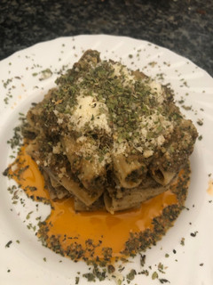 Una foto de 282. Tortiglioni con salsa genovesa y anchoas (principal pasta)