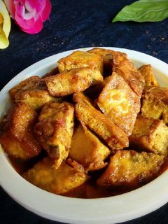 ডিমের স্পঞ্জ ধোকা (dimer sponge dhoka recipe in Bengali) রেসিপির প্রধান ছবি