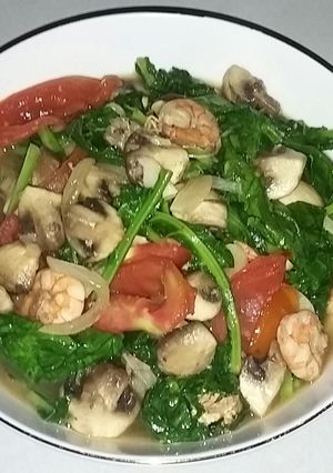 Foto resep Tumis kuah baby kailan jamur udang